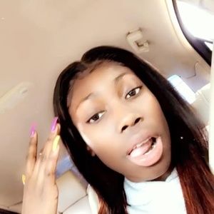 Meet your Posher, Seiiona